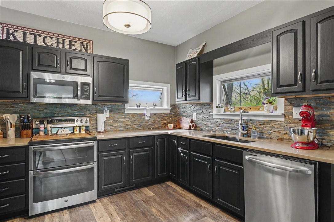 19511 Arrowhead Road Ashmore, IL 61912 - Photo 7 of 39 Gallery Image 7