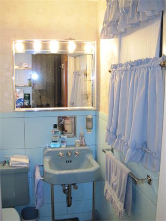11 Westview Road Lowell, MA 01851 - Photo 18 of 30 Gallery Image 18