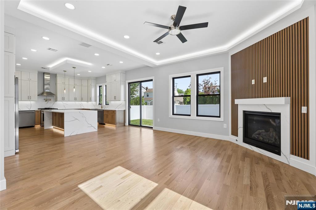 9 Cole Street Bergenfield, NJ 07621 - Photo 6 of 47