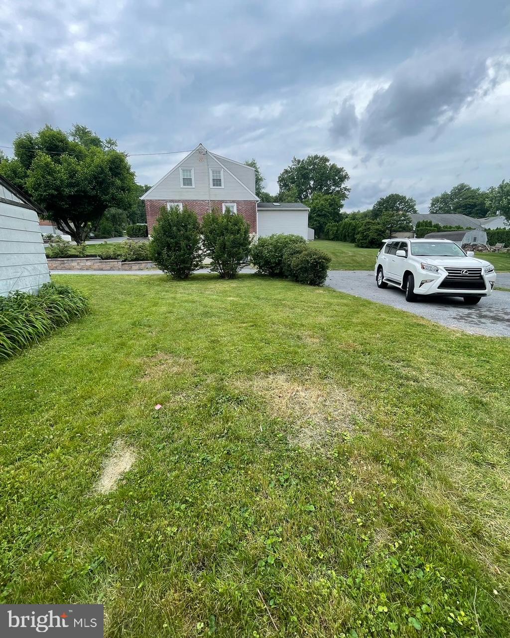 1550 Stony Battery Road Lancaster, PA 17601 - Photo 4 of 12 Gallery Image 4
