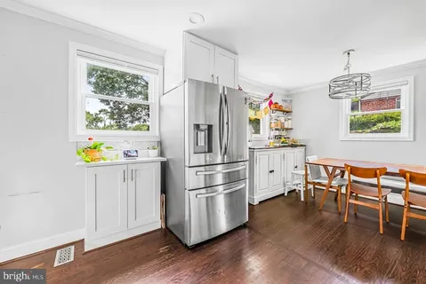 $3,700 | 4610 Coachway Drive, Rockville, MD 20852