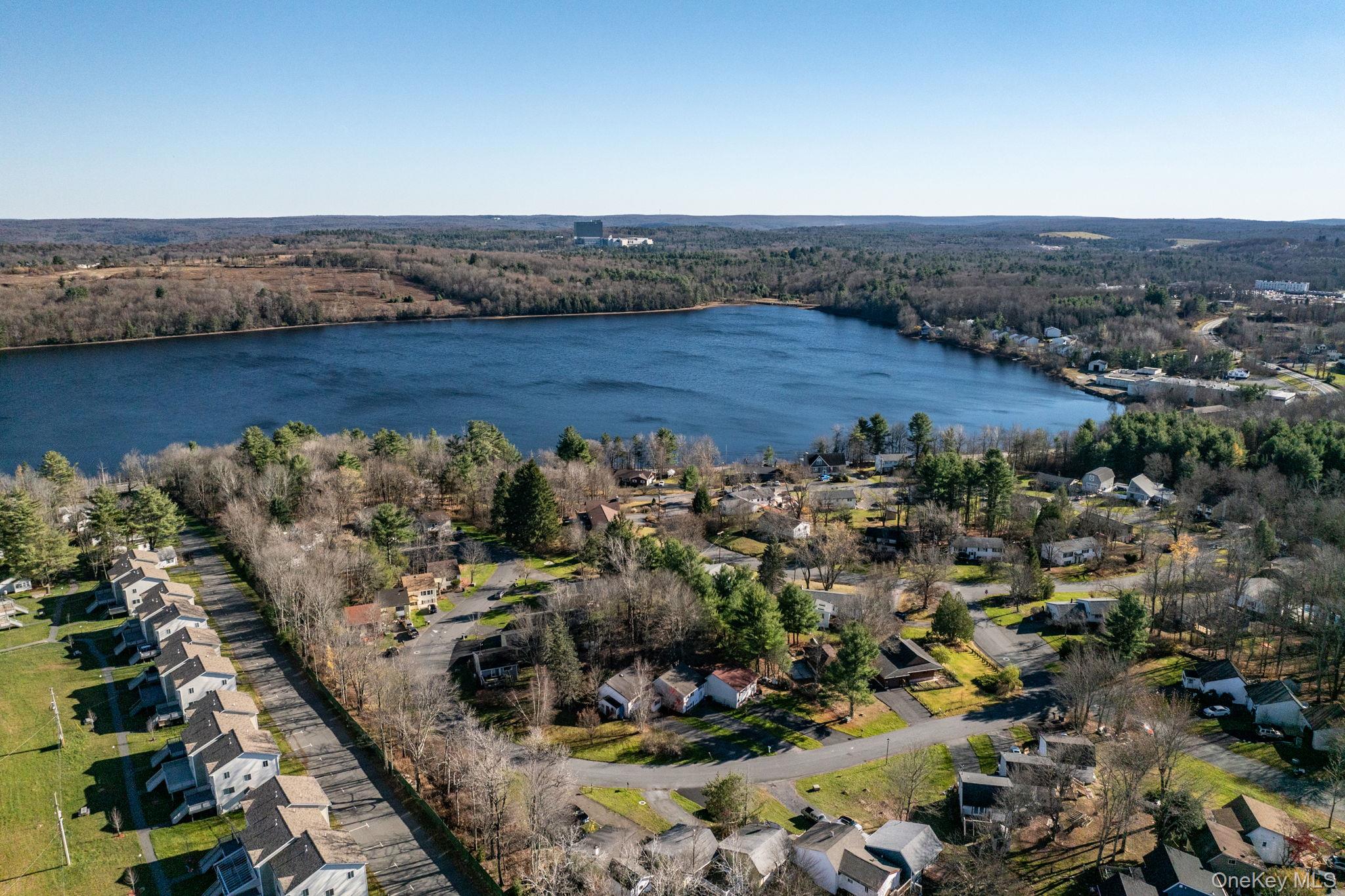 6 Medallion Road Kiamesha Lake, NY 12751 - Photo 45 of 47