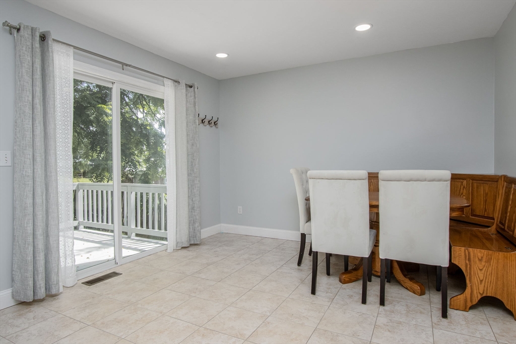 431 Martins Pond Road Groton, MA 01450 - Photo 18 of 40 Gallery Image 18