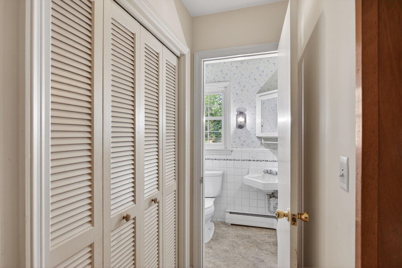 1104 Ridgewood Road Harrisonburg, VA 22801 - Photo 21 of 47
