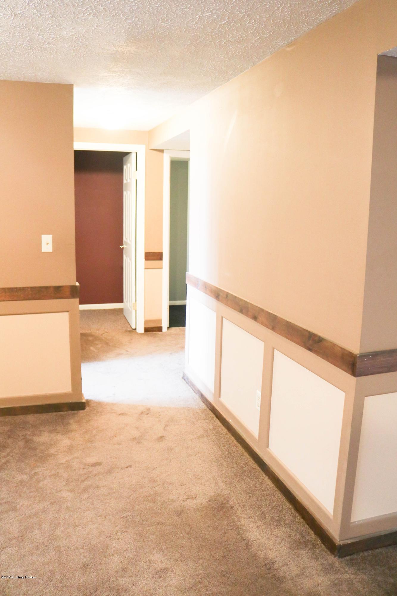 5300 Rayburn Road Louisville, KY 40272 - Photo 56 of 99 56