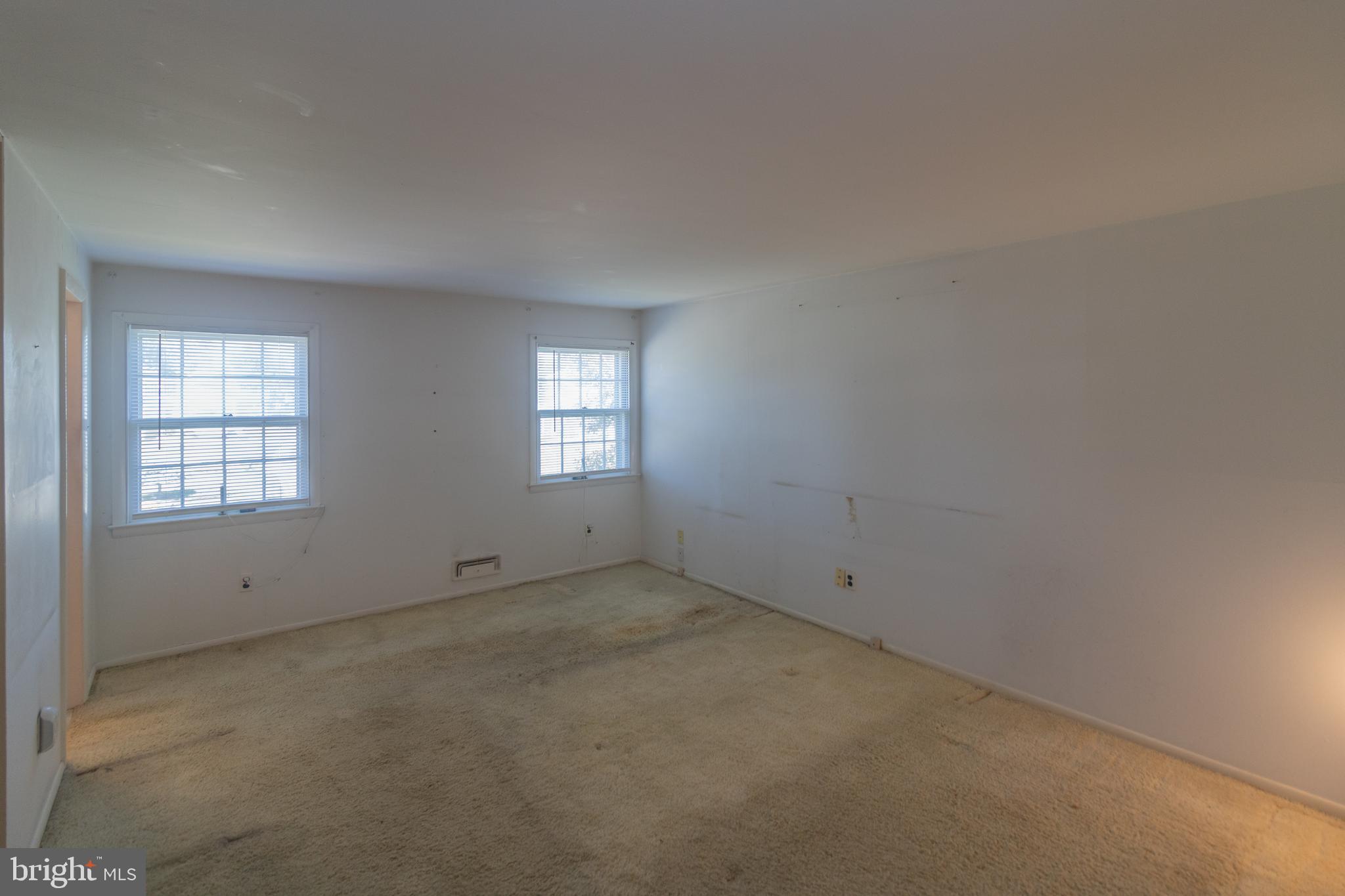 25 Champlain Road Marlton, NJ 08053 - Photo 17 of 35 an empty room with windows