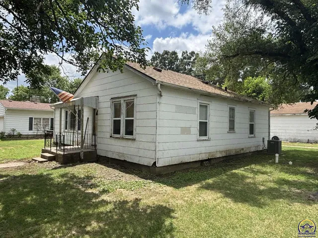 $64,900 | 101 Cedar Street, Cottonwood Falls, KS 66845