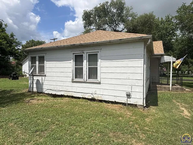 $64,900 | 101 Cedar Street, Cottonwood Falls, KS 66845