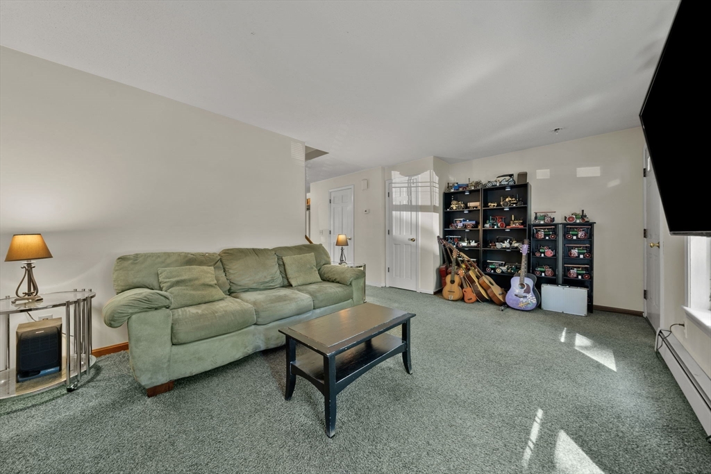 577-579 Old Greenwich Plain Road Hardwick, MA 01082 - Photo 6 of 28