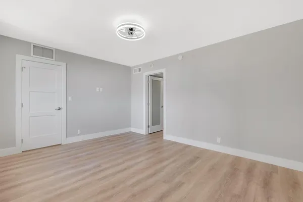$599,900 | 750 North Ocean Boulevard, Unit 404, Pompano Beach, FL 33062