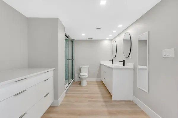 $599,900 | 750 North Ocean Boulevard, Unit 404, Pompano Beach, FL 33062