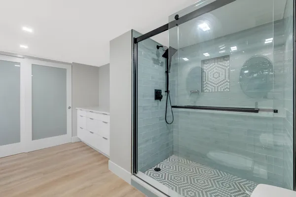 $599,900 | 750 North Ocean Boulevard, Unit 404, Pompano Beach, FL 33062