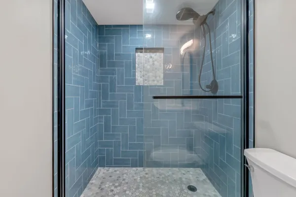 $599,900 | 750 North Ocean Boulevard, Unit 404, Pompano Beach, FL 33062