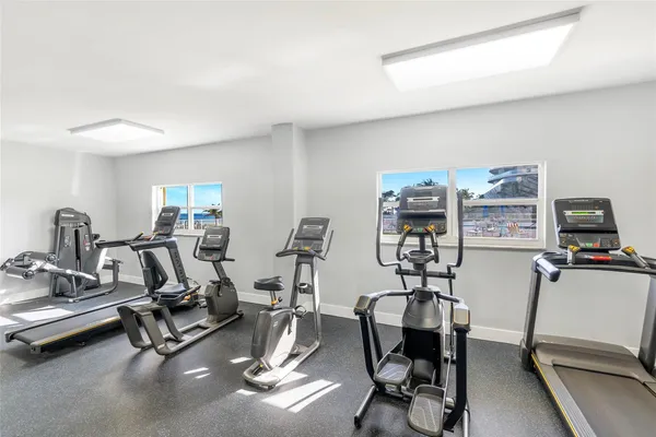 $599,900 | 750 North Ocean Boulevard, Unit 404, Pompano Beach, FL 33062