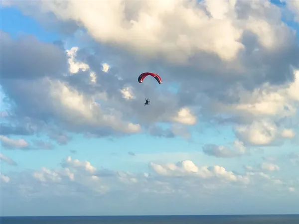 $599,900 | 750 North Ocean Boulevard, Unit 404, Pompano Beach, FL 33062