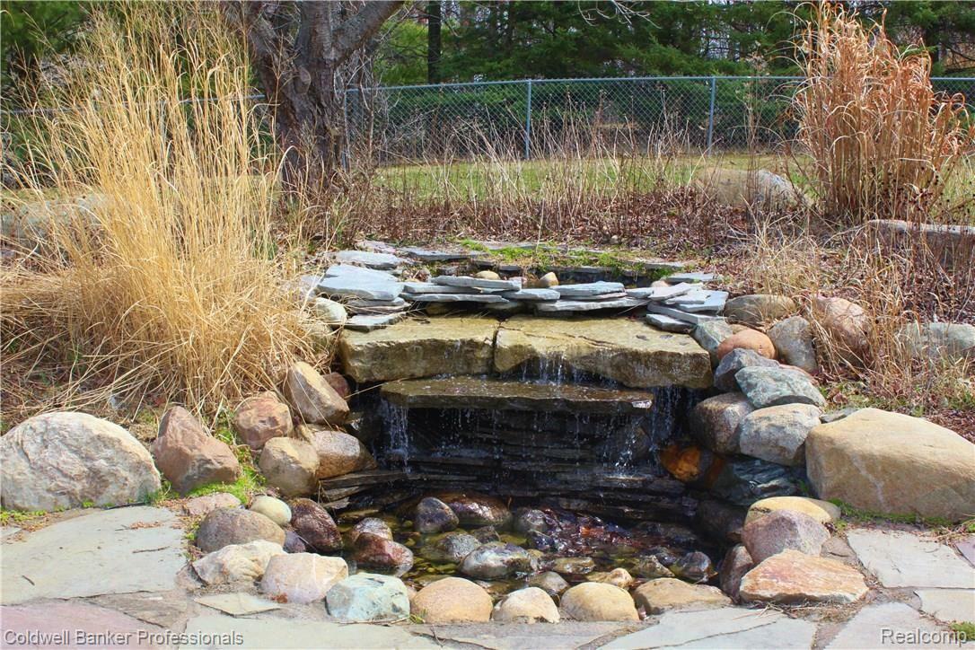 10090 Hadley Road Clarkston, MI 48348 - Photo 34 of 45 yard 5.JPG