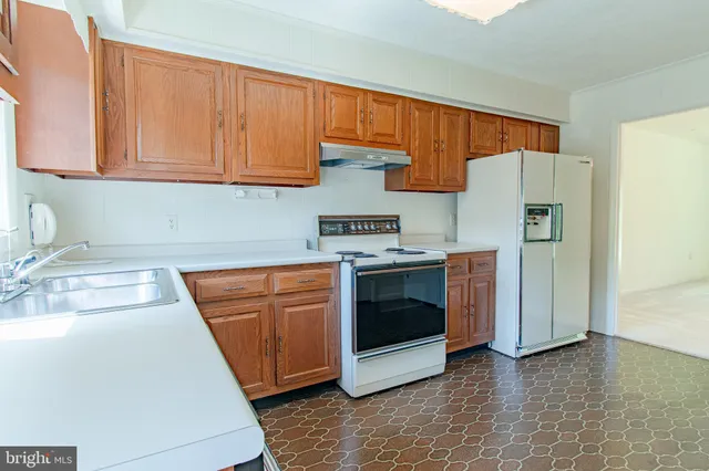 $339,000 | 24560 Deepwater Point Drive, Unit 1, St. Michaels, MD 21663