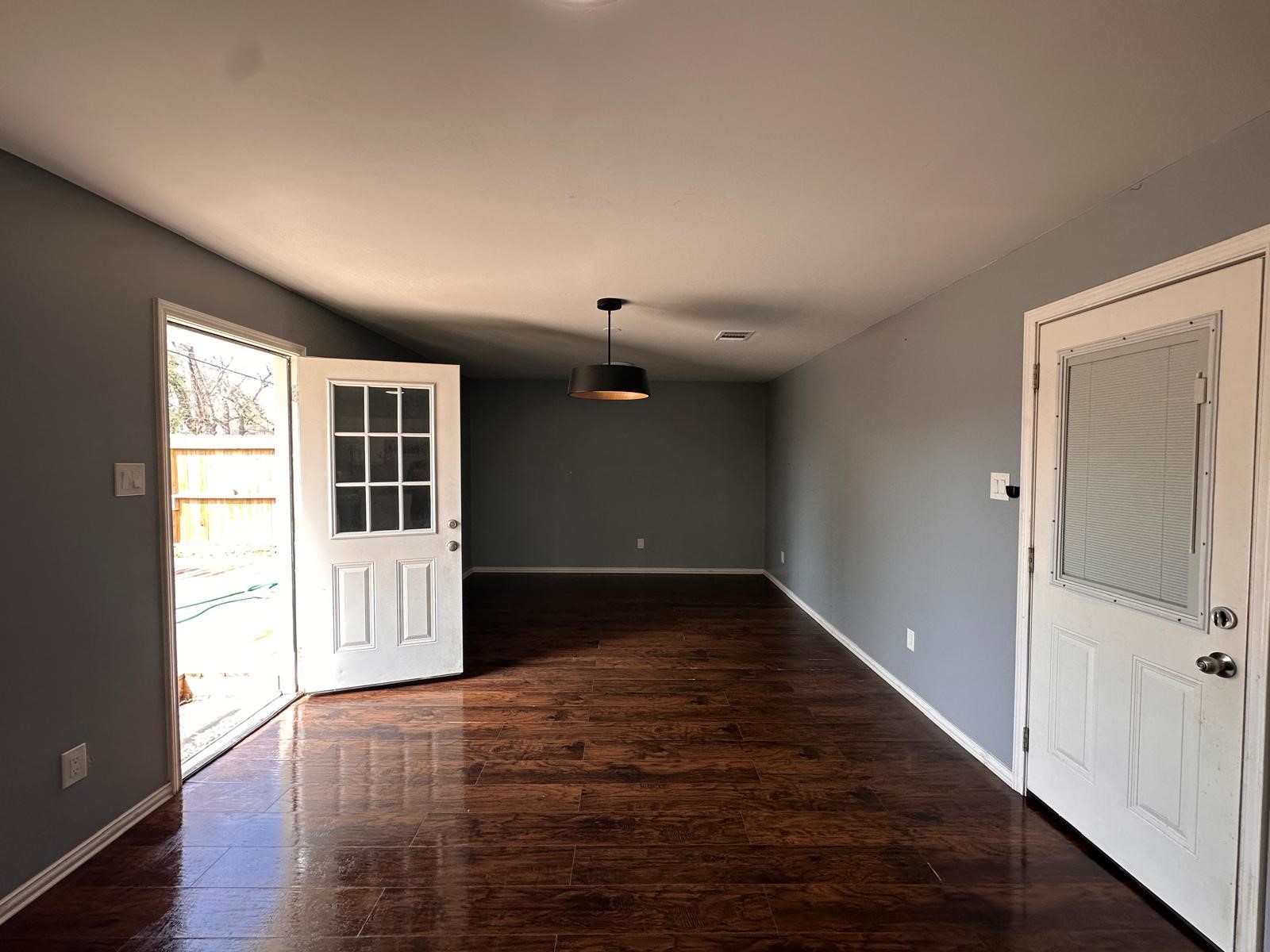 2120 Chestnut Lane Pasadena, TX 77502 - Photo 14 of 19 Dining