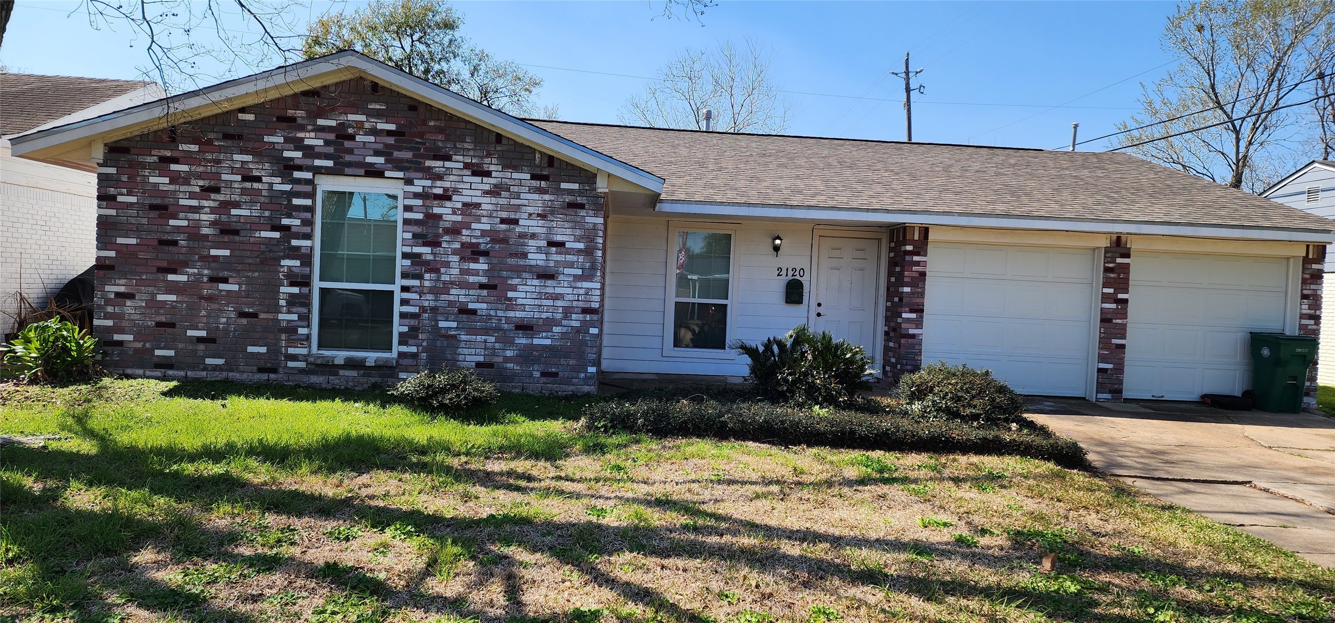 2120 Chestnut Lane Pasadena, TX 77502 - Photo 3 of 19 Front
