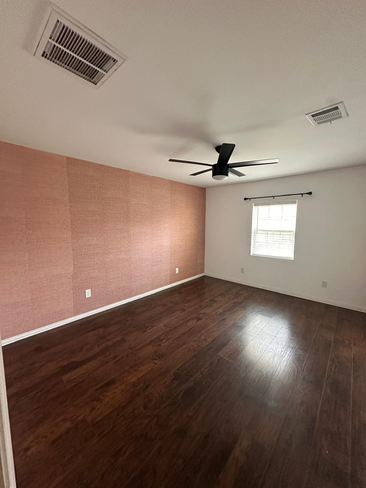 2120 Chestnut Lane Pasadena, TX 77502 - Photo 6 of 19 Bedroom
