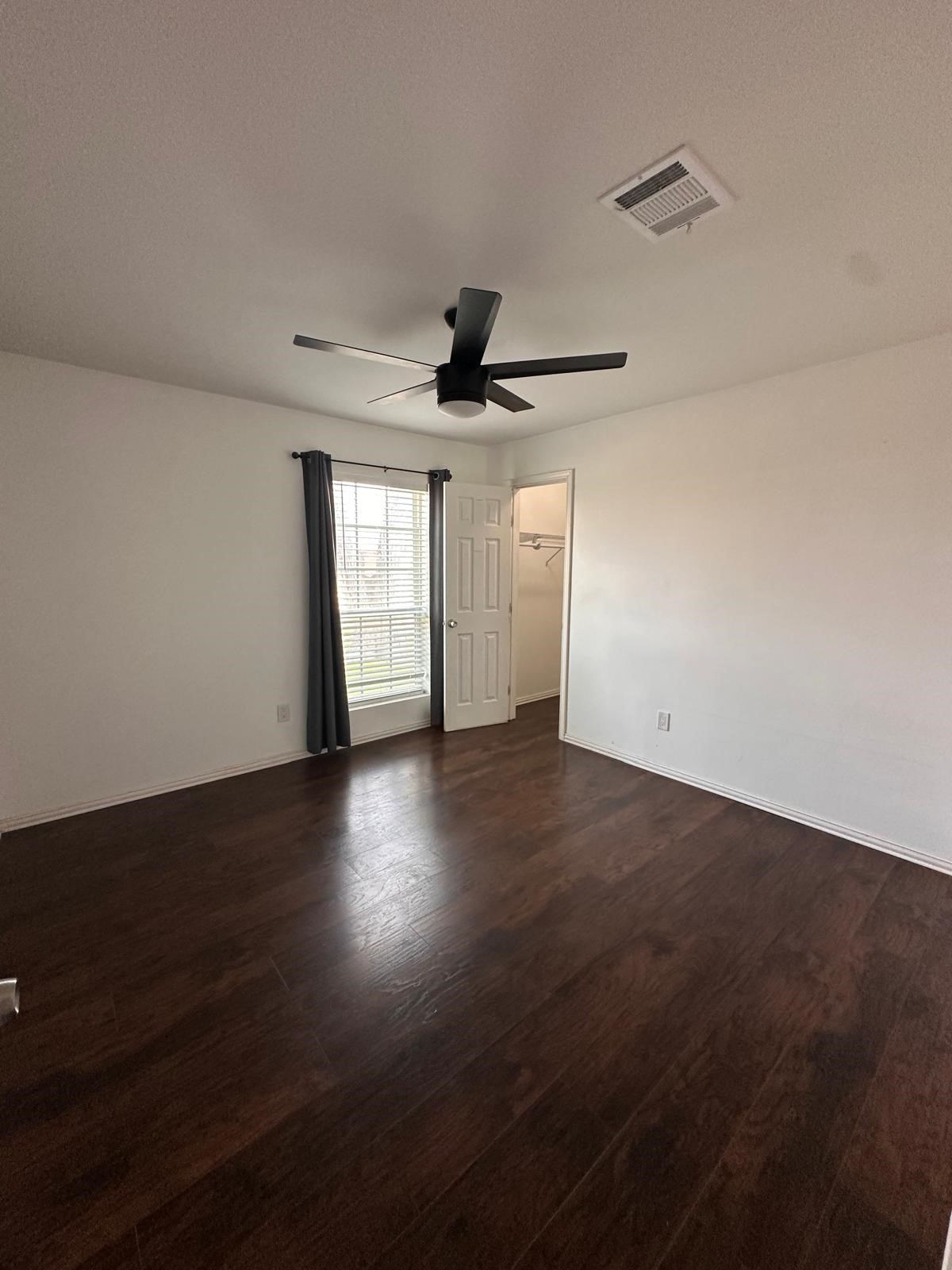 2120 Chestnut Lane Pasadena, TX 77502 - Photo 8 of 19 Bedroom