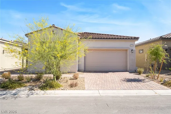 $3,400 | 110 Ibiza Lk Drive, Henderson, NV 89011