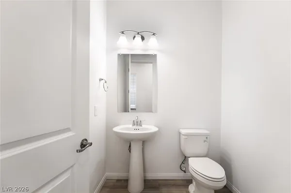 $3,400 | 110 Ibiza Lk Drive, Henderson, NV 89011