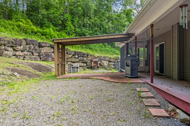 $585,000 | 478 High Rock Road, New Baltimore, NY 12192