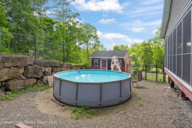 $585,000 | 478 High Rock Road, New Baltimore, NY 12192