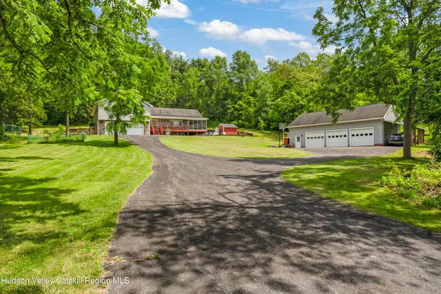 $585,000 | 478 High Rock Road, New Baltimore, NY 12192