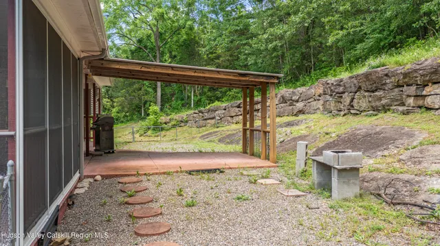 $585,000 | 478 High Rock Road, New Baltimore, NY 12192