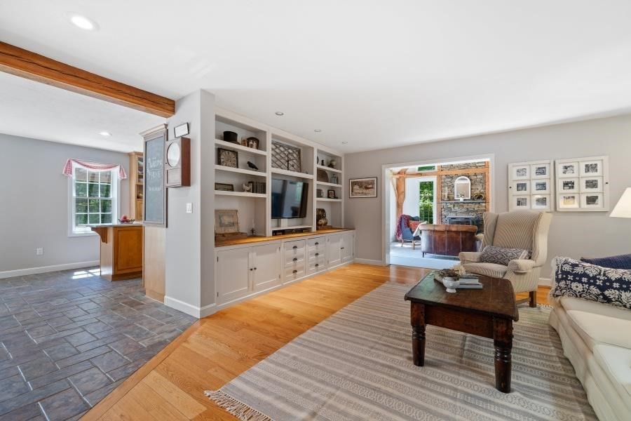 59 Wales Road Holland, MA 01521 - Photo 8 of 41 Gallery Image 8