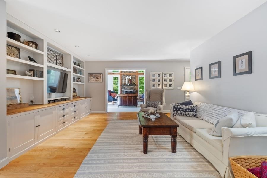59 Wales Road Holland, MA 01521 - Photo 10 of 41 Gallery Image 10