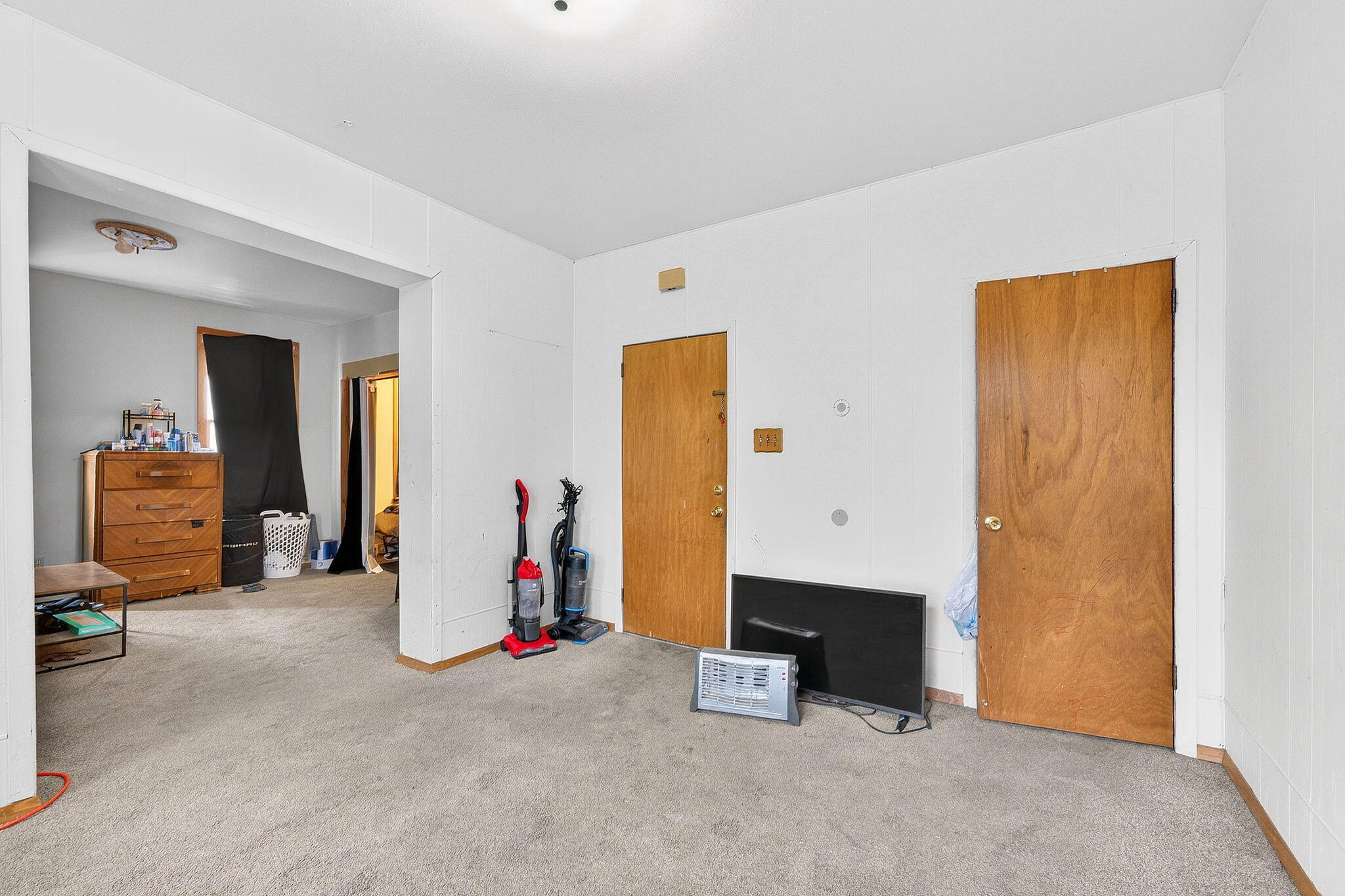 630 East Locust Street Milwaukee, WI 53212 - Photo 17 of 44 33-web-or-mls-P1227615