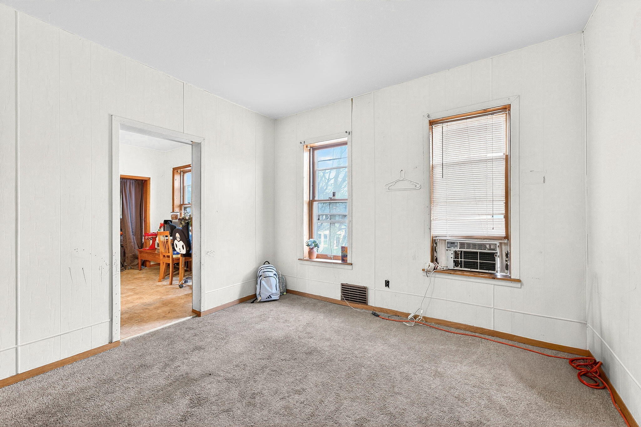 630 East Locust Street Milwaukee, WI 53212 - Photo 18 of 44 34-web-or-mls-P1227642-2
