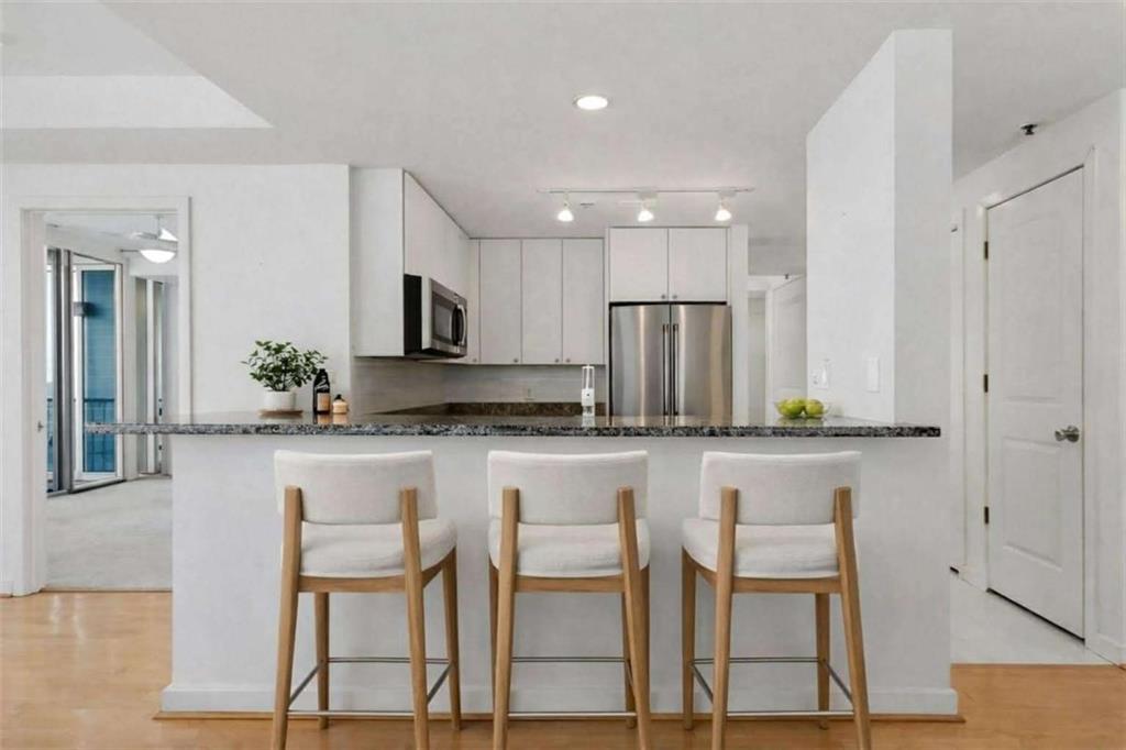 3338 Peachtree Road Atlanta, GA 30326 - Photo 9 of 37