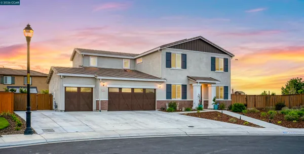 $939,000 | 1655 Apricot Court, Dixon, CA 95620