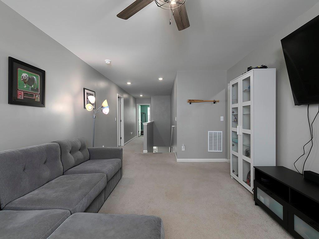 371 Highgrove Circle Dallas, GA 30157 - Photo 14 of 20 a living room with furniture and a flat screen tv