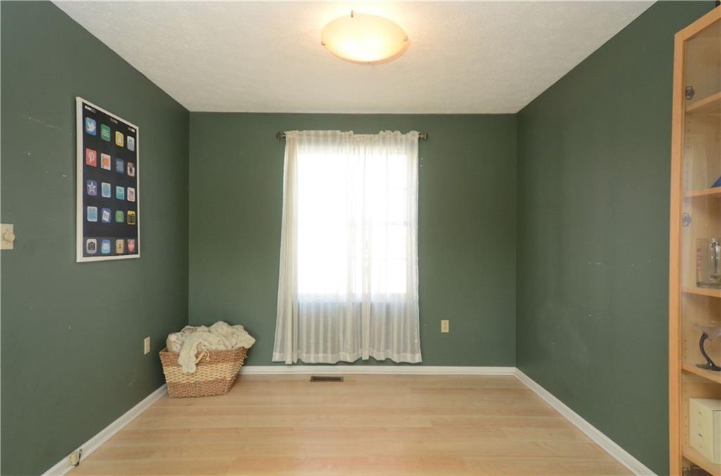 5068 Windriver Drive McKees Rocks, PA 15136 - Photo 11 of 25 Gallery Image 11