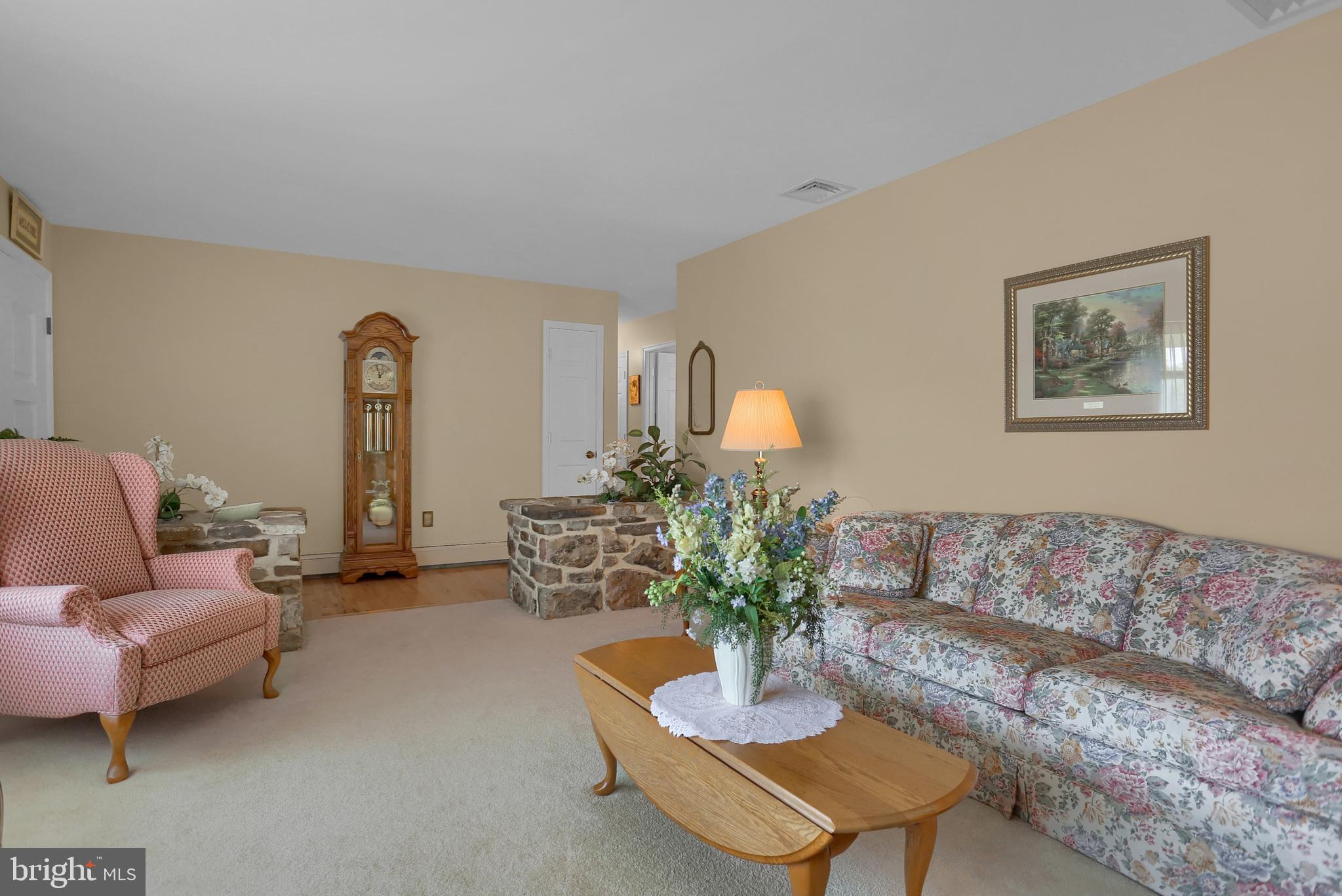 344 Rich Valley Road Carlisle, PA 17015 - Photo 8 of 38 Gallery Image 8