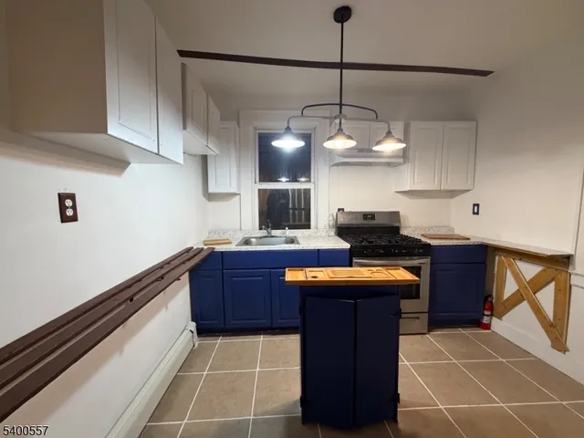 $2,100 | 14 Norwood Avenue, Irvington, NJ 07111