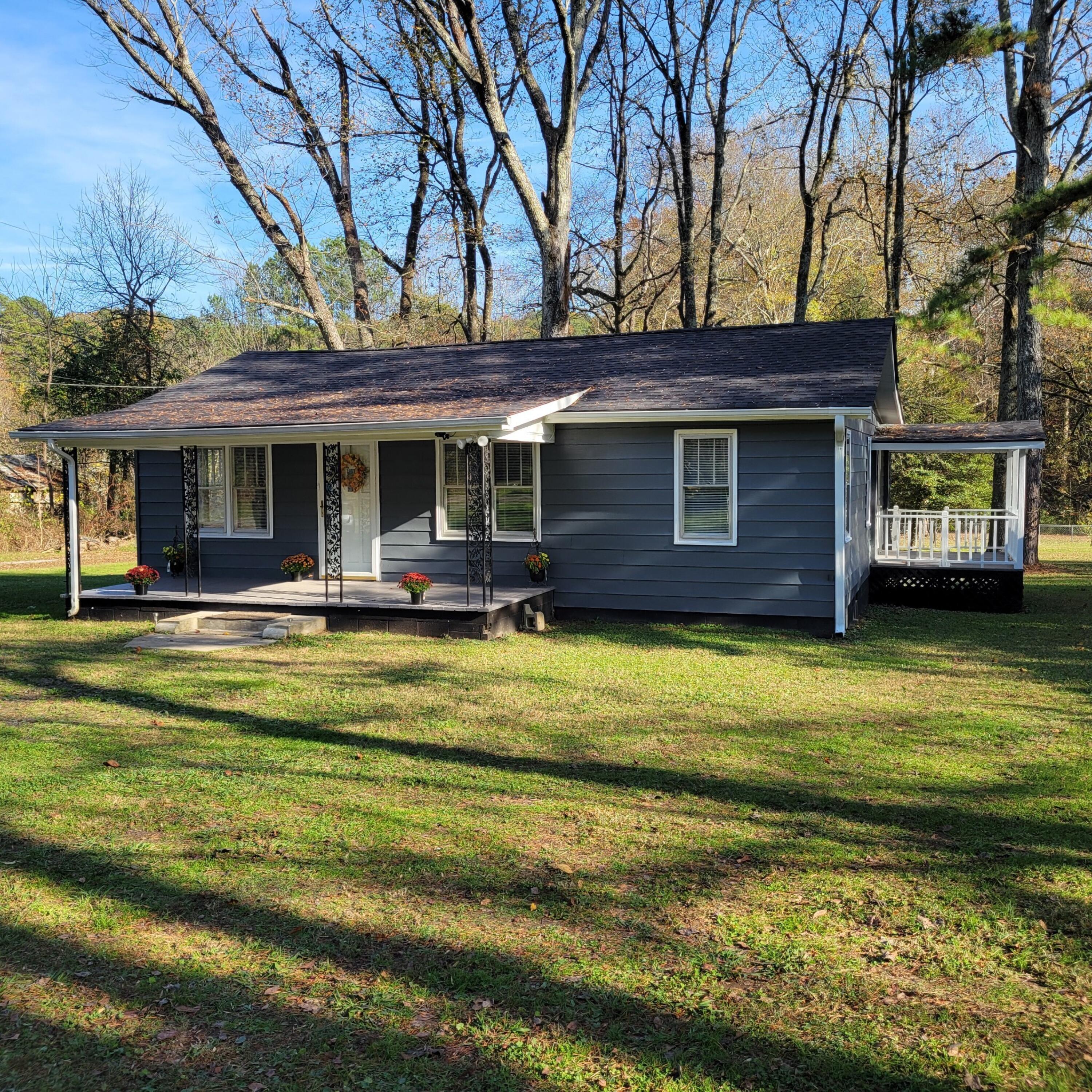 11940 Back Valley Road Soddy Daisy, TN 37379 - Photo 2 of 21 -4014613680681748855