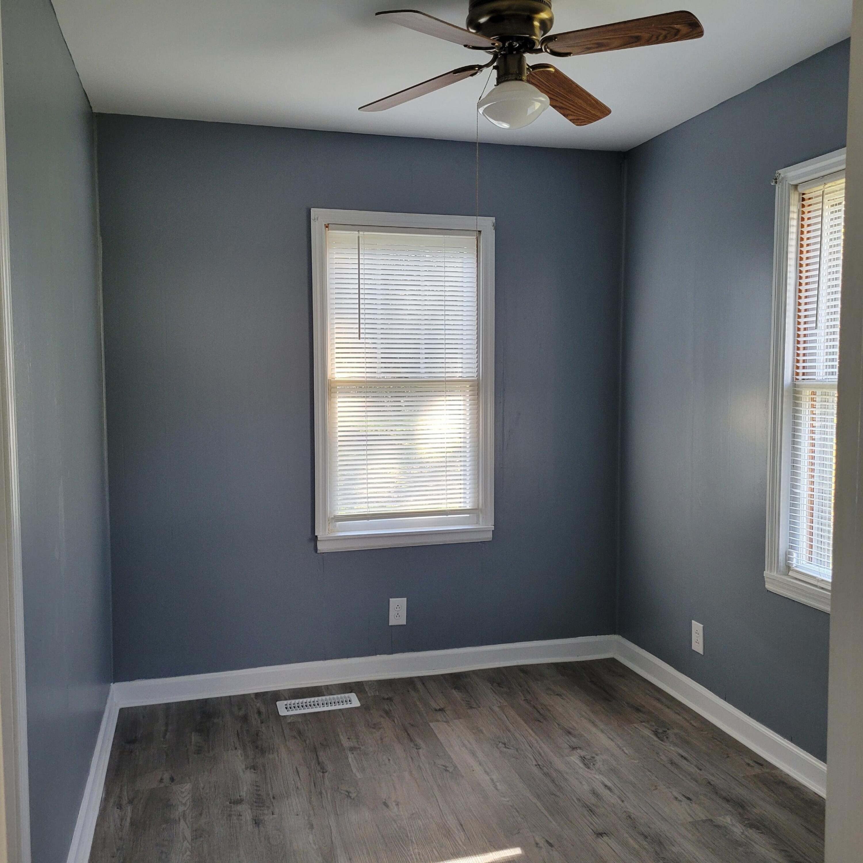 11940 Back Valley Road Soddy Daisy, TN 37379 - Photo 9 of 21 -7147996469354477149