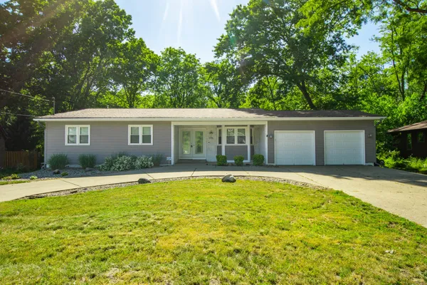 $310,000 | 1716 Capital Avenue Southwest, Battle Creek, MI 49015