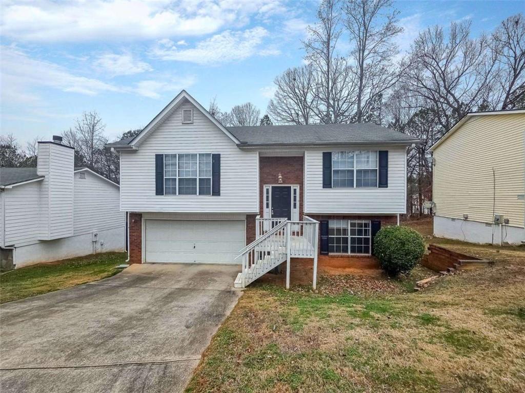 2276 Ramblewood Circle Decatur, GA 30035 - Photo 3 of 34