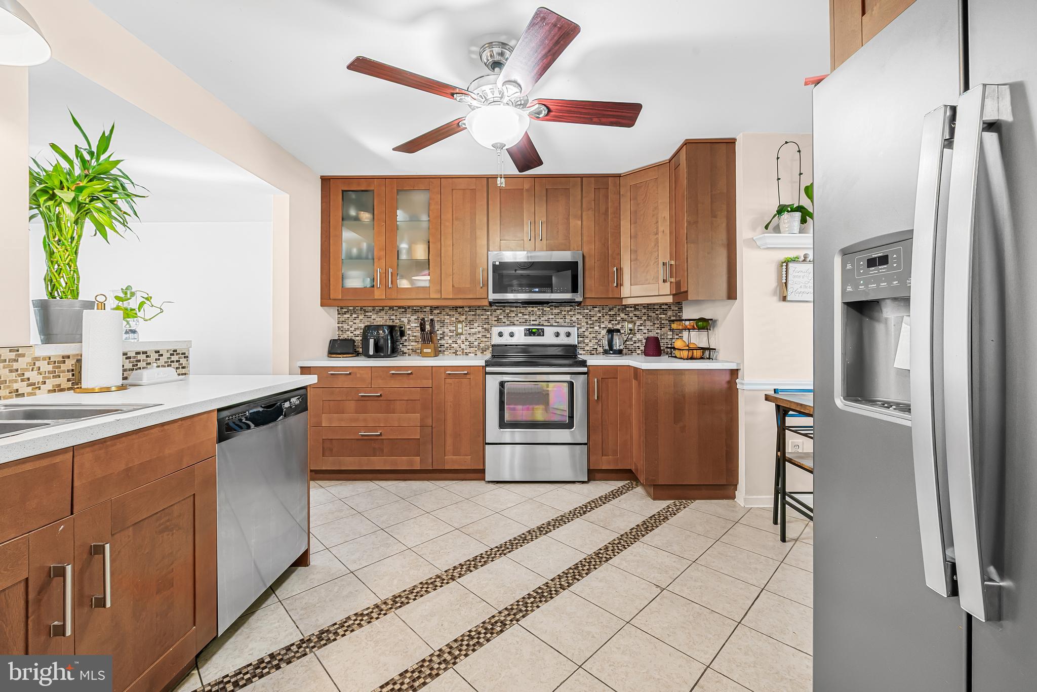 19300 Thomas Farm Road Gaithersburg, MD 20886 - Photo 4 of 26