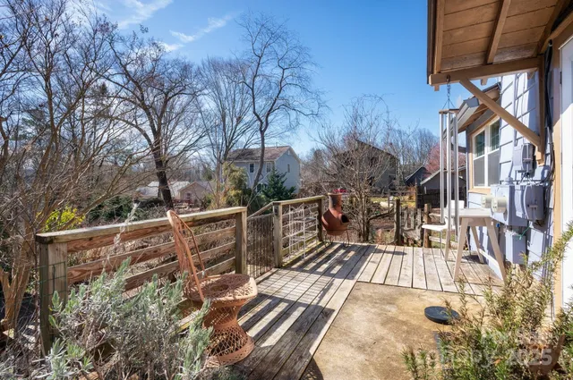$624,000 | 17 Hubbard Avenue, Asheville, NC 28806