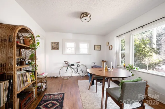 $624,000 | 17 Hubbard Avenue, Asheville, NC 28806