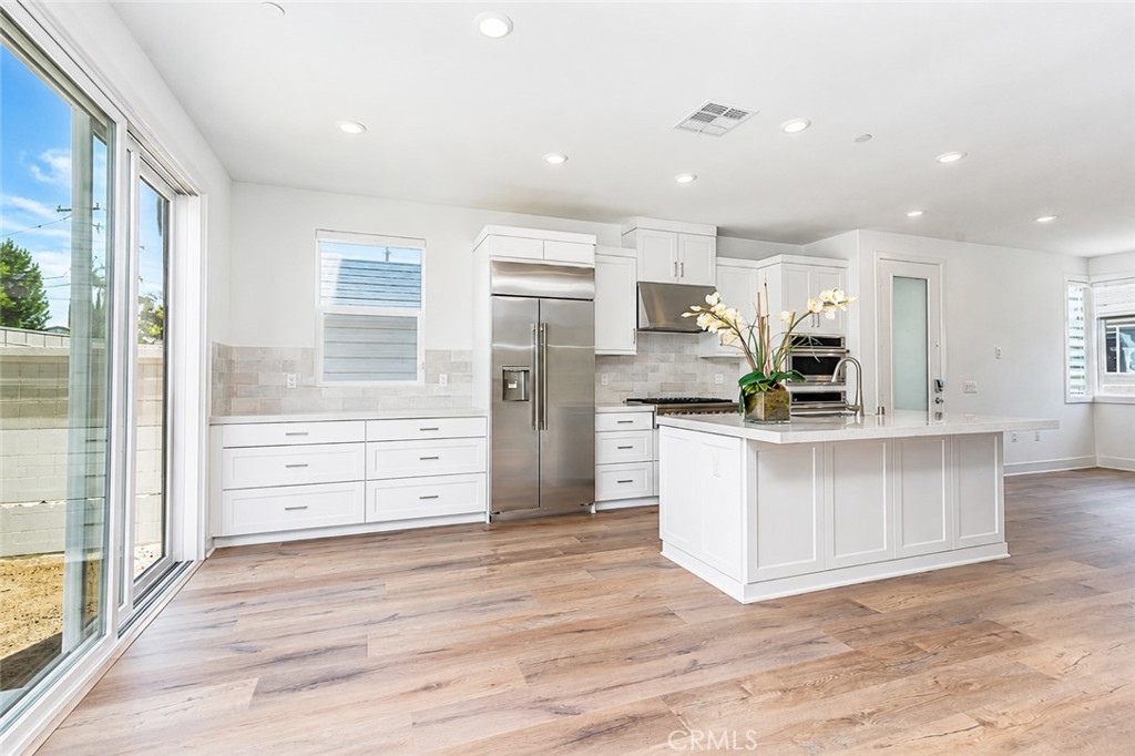 1064 Citron Road Fullerton, CA 92833 - Photo 4 of 37