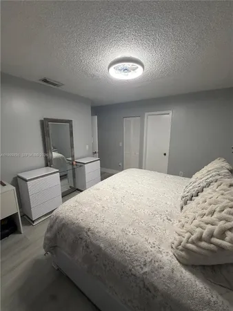 $2,600 | 6878 Northwest 173rd Drive, Unit 907, Hialeah, FL 33015